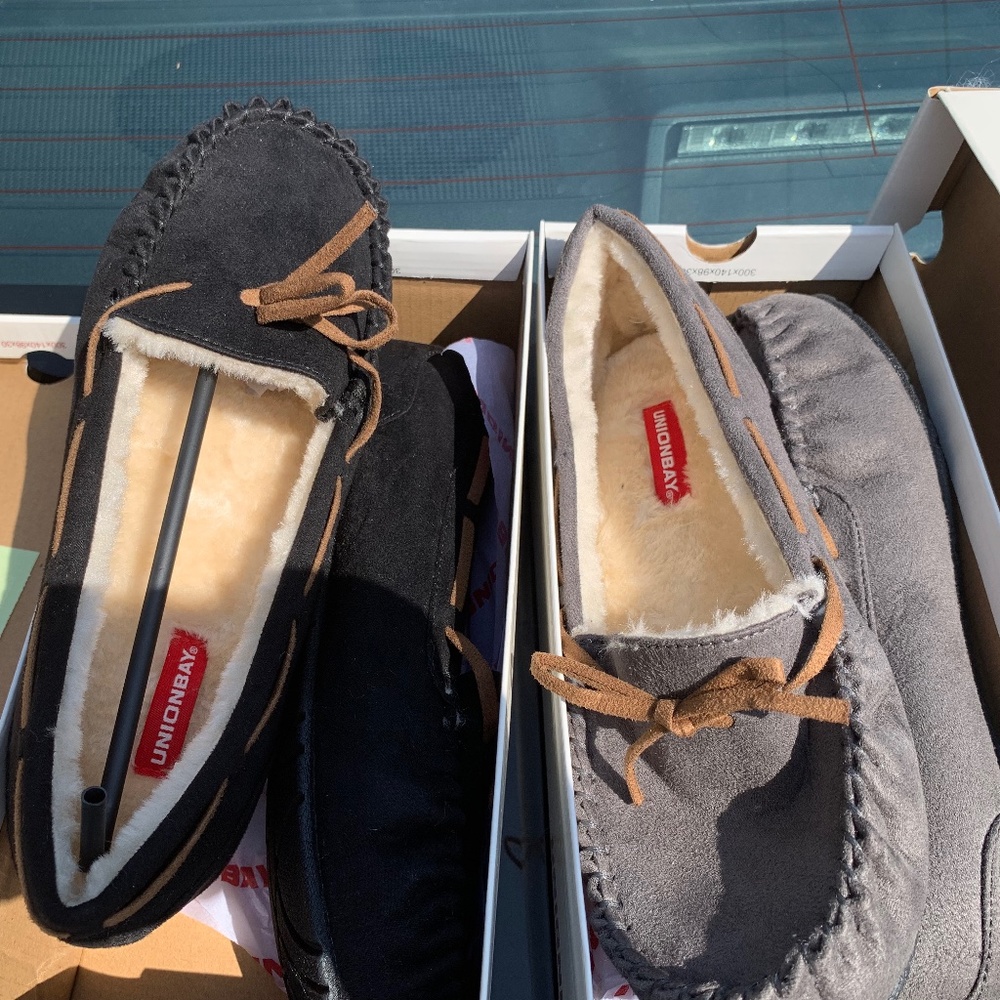 Union Bay Women’s moccasins size 9